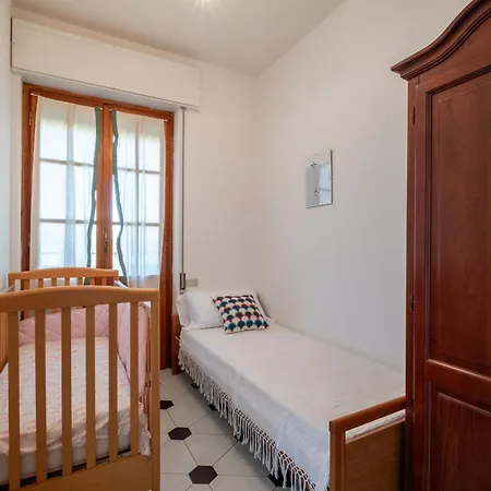 Big Beach Villa S Andrea- Privat Parking-Netflix-Self Ck -450M From The Beach Villa *