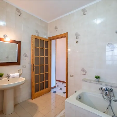 Villa Big S Andrea- Privat Parking-netflix-self Ck -450m From The