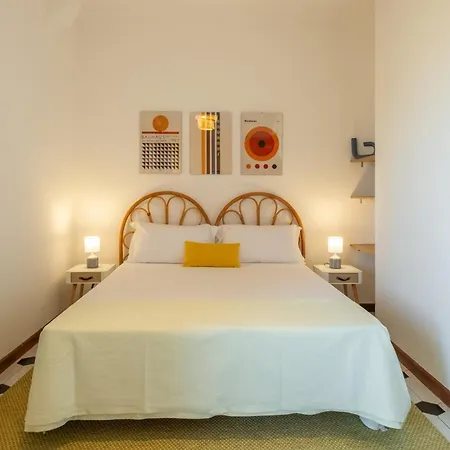 Big S Andrea- Privat Parking-netflix-self Ck -450m From The * Quartu SantʼElena